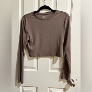 Gap modern cropped long sleeve tee brown size large